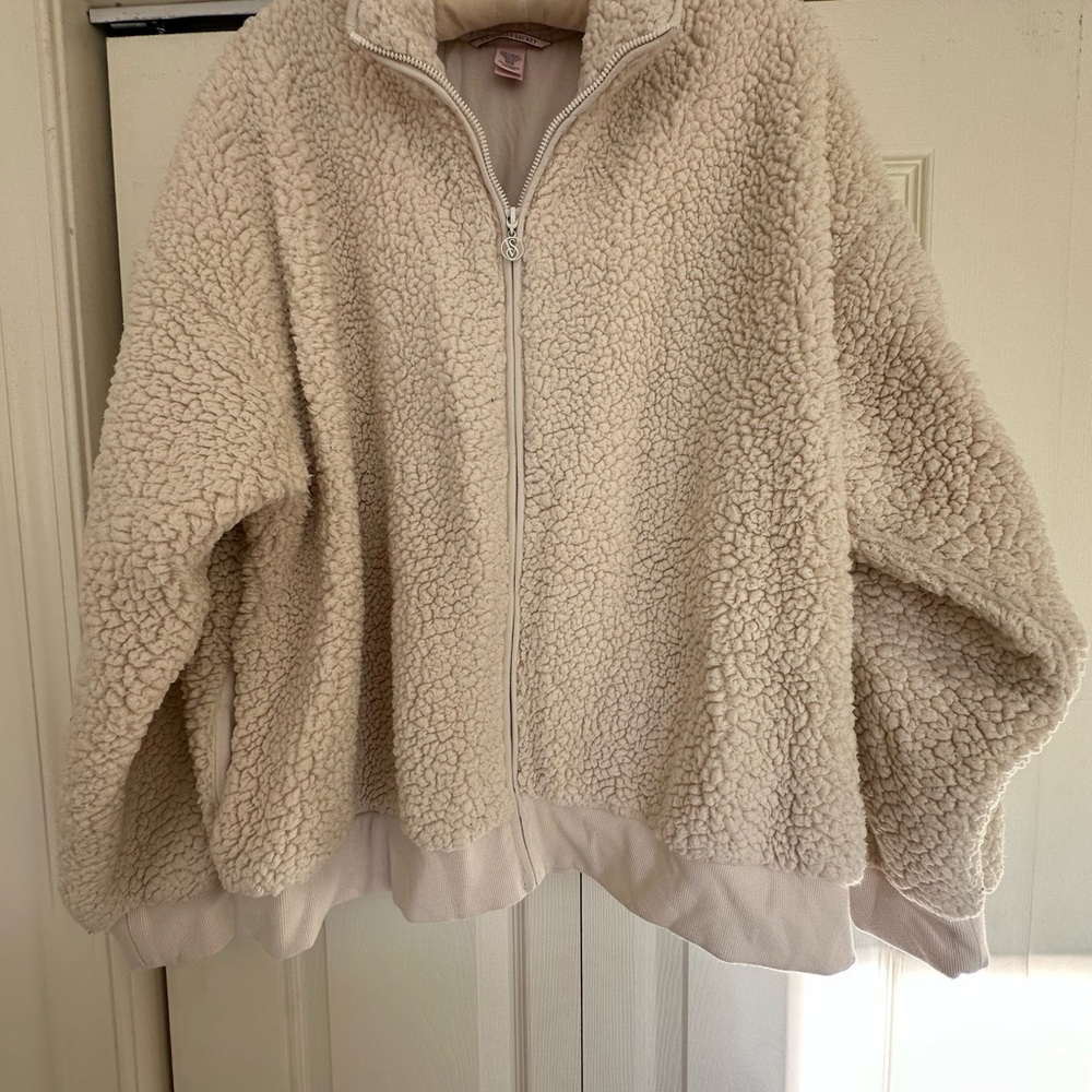 Victoria's Secret Cream Sherpa Jacket Zip Up Super Soft and Cozy XXL